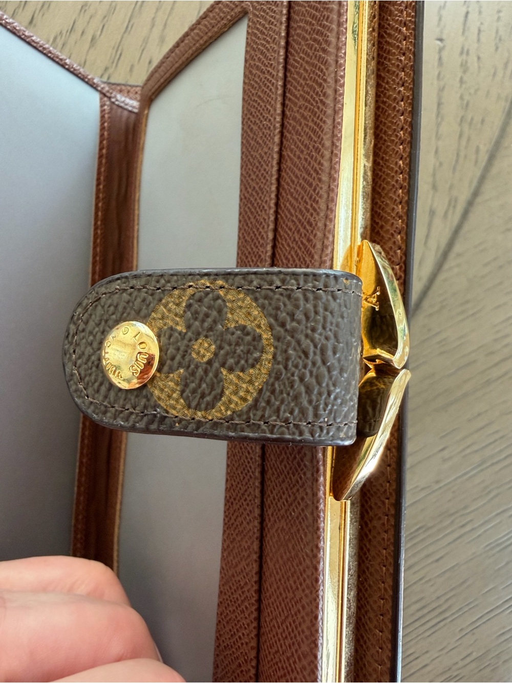 Brown Fashion Wallet - Picture 6 of 10
